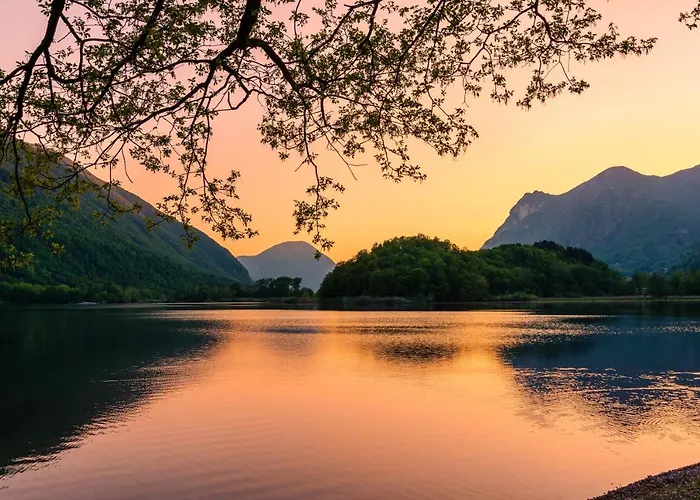 Harriet Вилла Грандола-ед-Унити