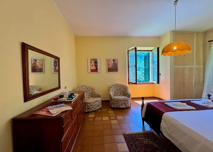 Harriet Villa Grandola ed Uniti